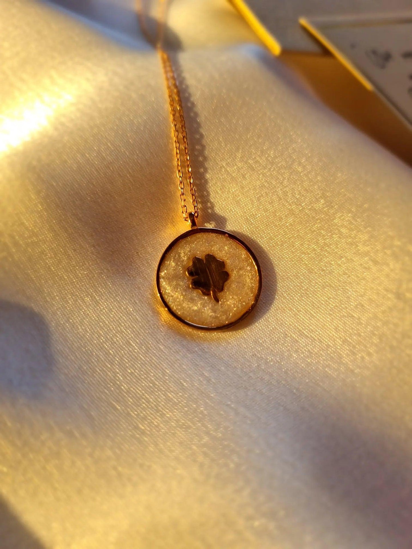 Night Glowing Clover Necklace 925 Sterling Silver - Phosira Jewelry