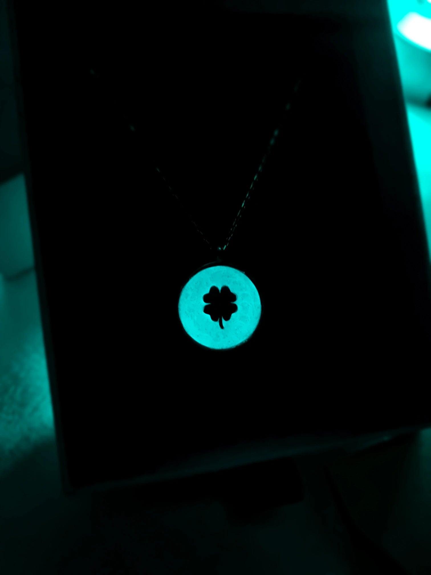 Night Glowing Clover Necklace 925 Sterling Silver - Phosira Jewelry